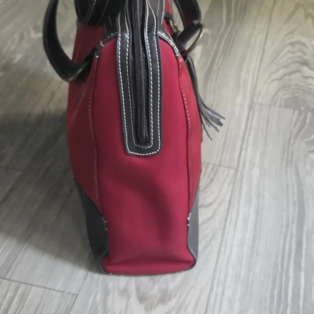 Targus Black Women's Laptop Bag Nylon Vegan Leather 16x13x3 in Double Handles